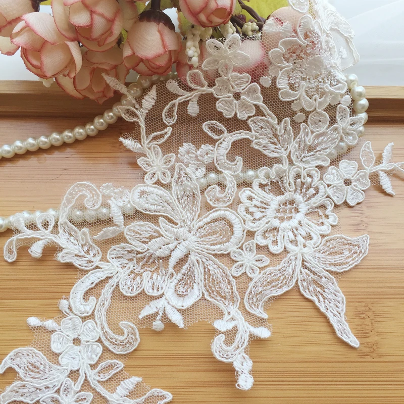 20Pcs Lace Applique White Ivory Lace Collar Beautiful Flower Venise Laces Appliques Trim Sewing Supplies Lace Fabric Accessories