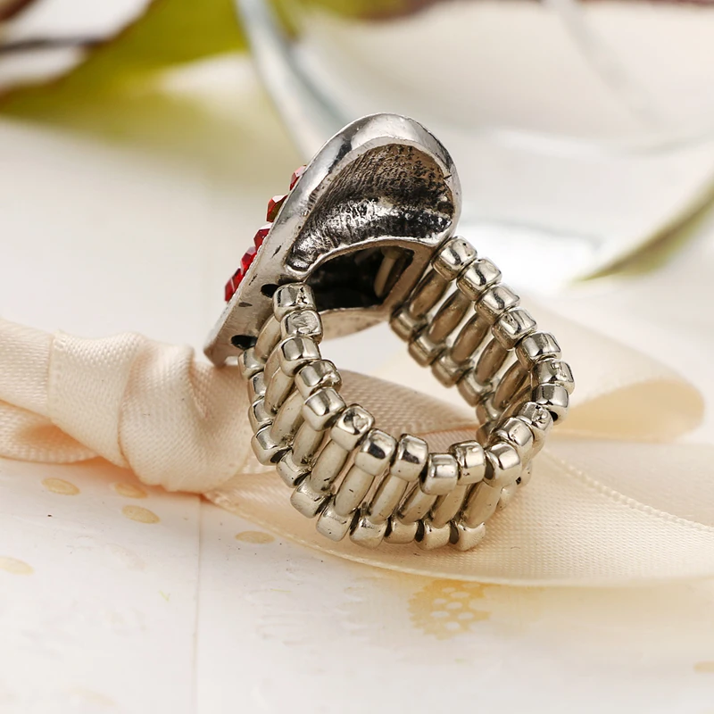 2018 NoEnName_Null's The fashionable new fashion women's coquettish big red conical ring is the female wedding reception