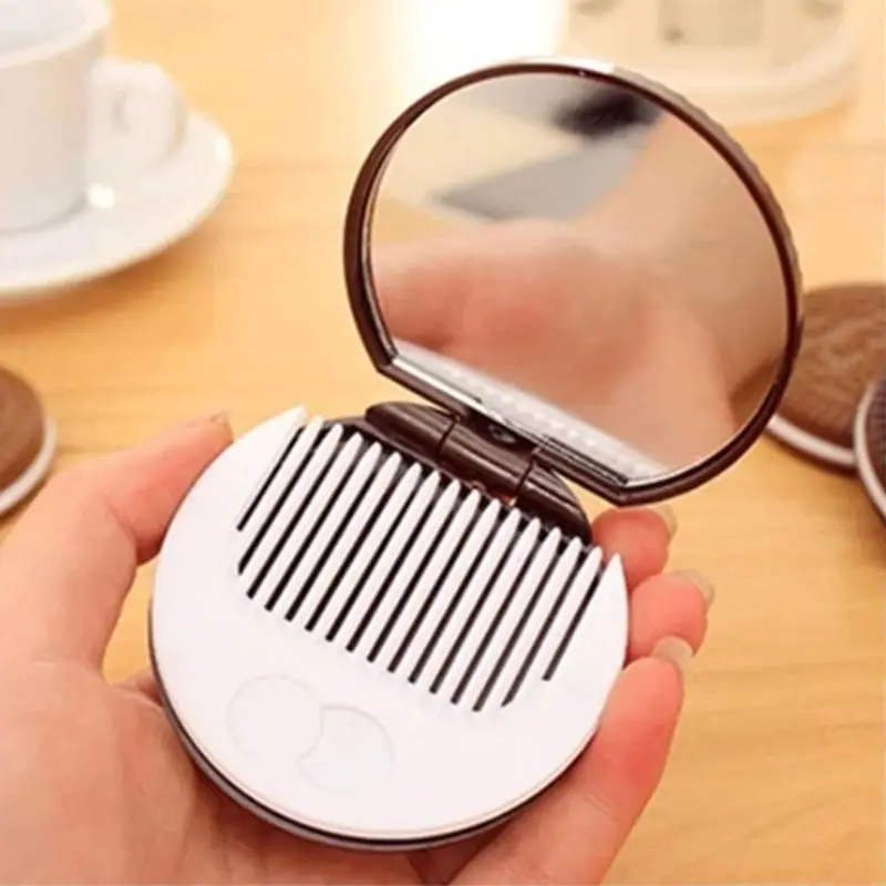 Women Girls Chocolate Cookie Mini Pocket Mirror With Comb Princess Portable Sandwich Biscuit Shape Makeup Cosmetic Folding Mirro