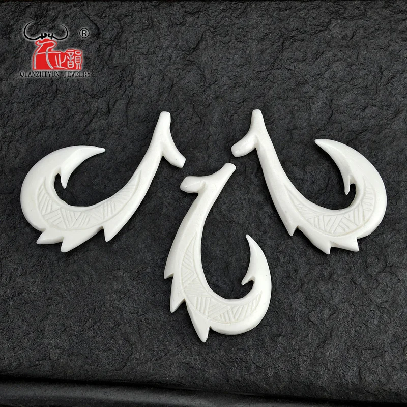 3PCS Handmade Carved Yak Bone FISHHOOK Maori Pendant New Zealand Style Bone white Beads DIY Jewelry Accessory 50mmX24mm