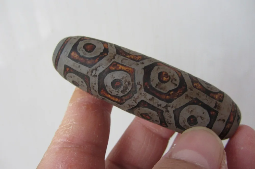 

20 Eyes & Tiger Teeth Tibet Agate Old Dzi Bead Amulet Genuine for Gift