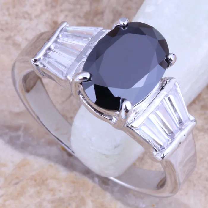 Valuable Black Cubic Zirconia White CZ Silver Plated  Ring Size 6 / 7 / 8 / 9 R1552