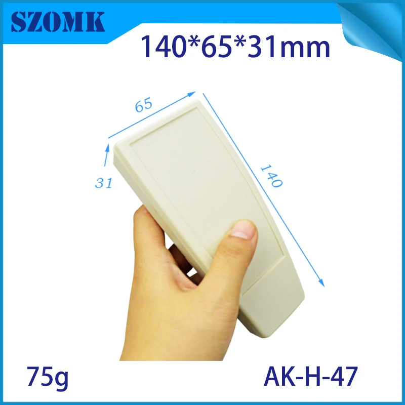 1 Pieces 140*65*31 mm hot sales SZOMK 2x AA battery plastic box handheld for electronics project customizable abs instrument box