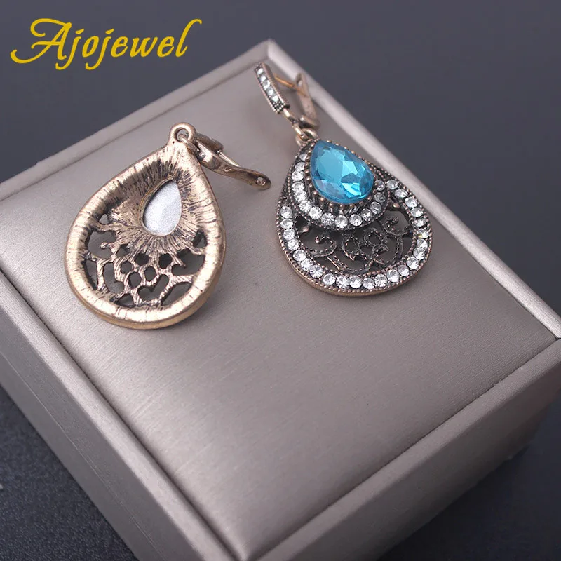 Ajojewel Vintage Style Blue Crystal Water Drop Earrings For Women With Rhinestone Antique Gold Color Retro Jewelry Wholesale