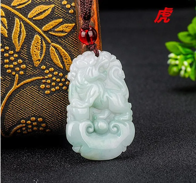 Admirable Tiger Jade Amulet jadite Pendant Chinese 12*Animal zodiac Lucky Wish -Talisman