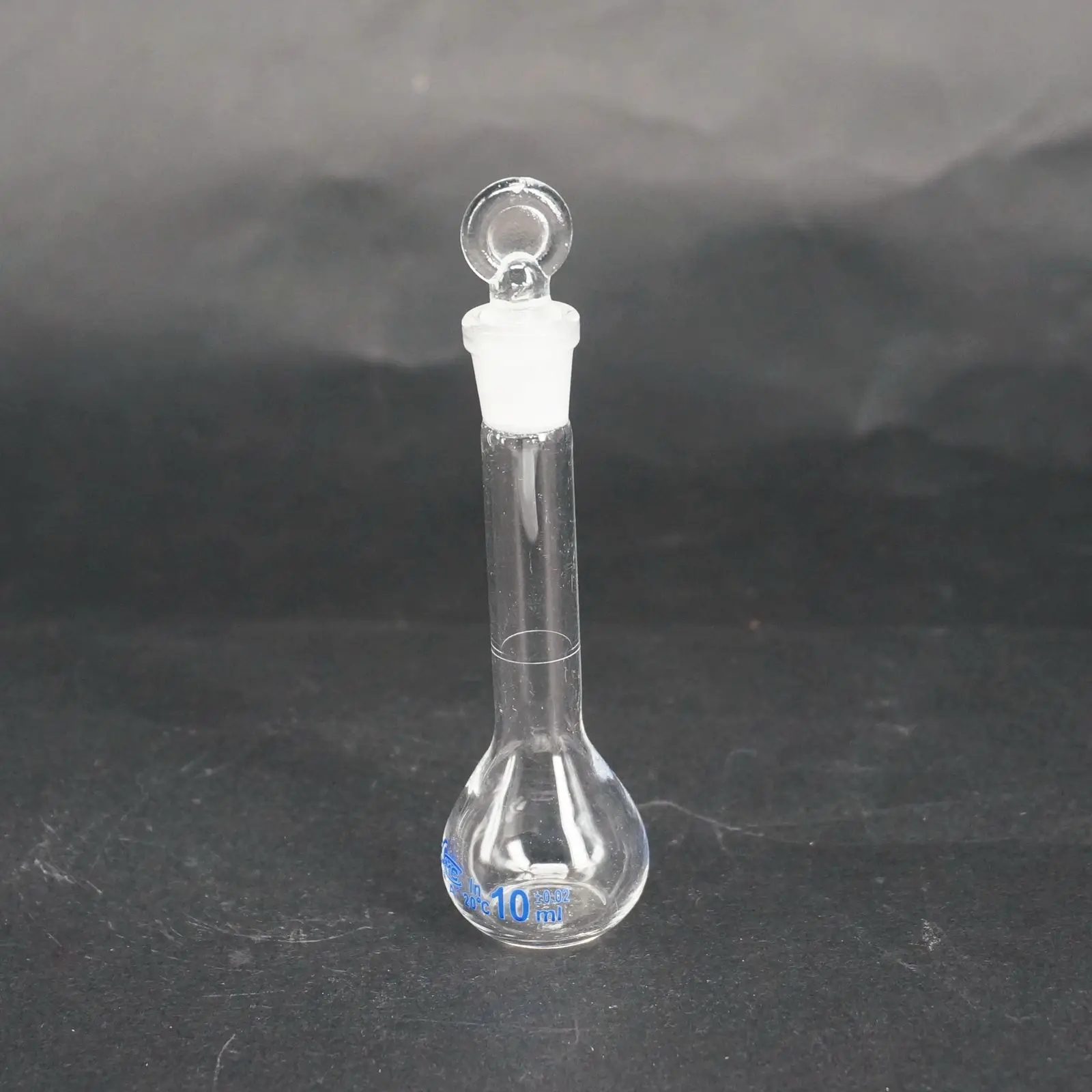 10ml Graduated Labrotary Glass Liquid Volumetric Flask with Glass Stopper