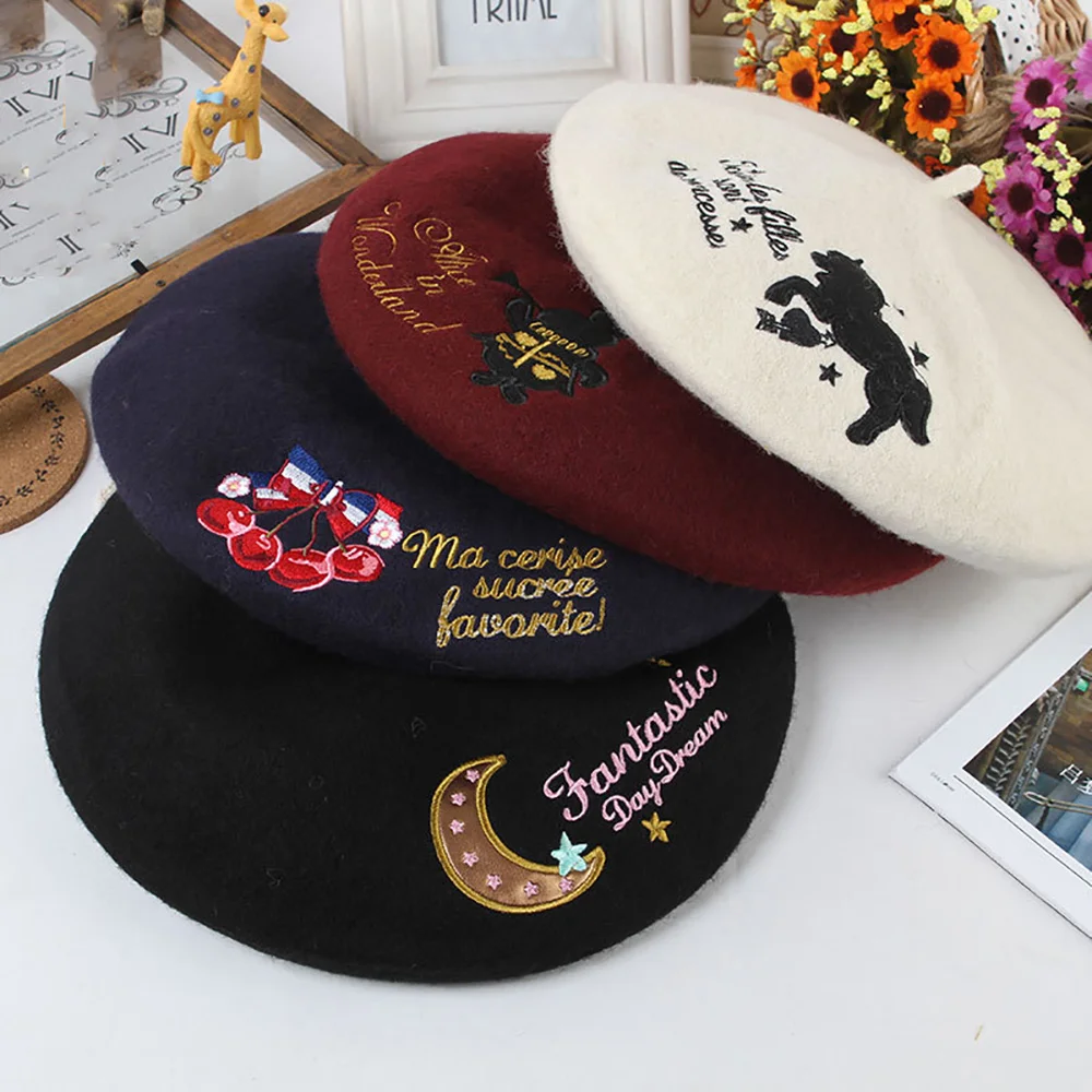 Brieuces 2024 Princess sweet lolita College style embroidery Alice unicorn Winter warm unicorn cherry vintage 100% wool beret