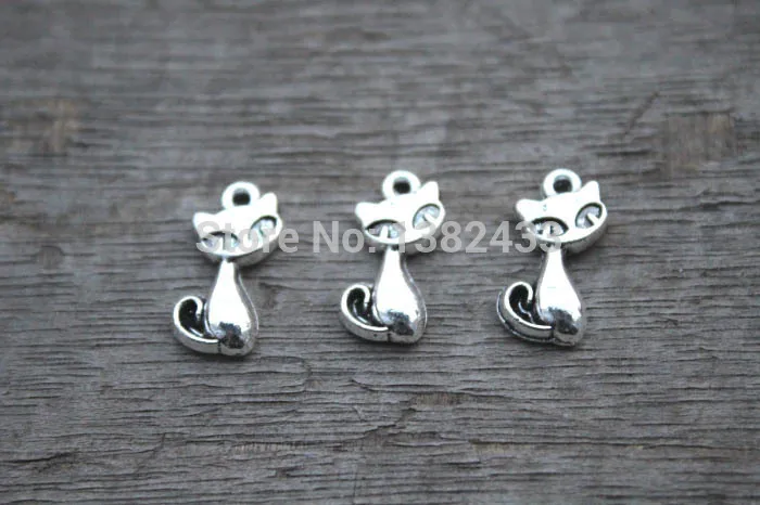 40pcs--Cat Charms, Antique Tibetan Silver Tone mini cat charm pendant, Animals charm 17x9mm