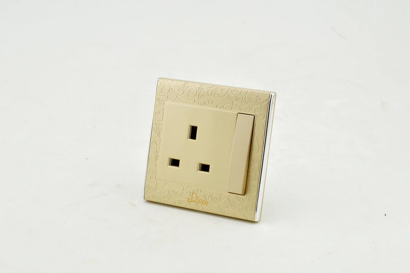 ฟรีU Ltrathin 13A 1แก๊ง3ขาสหราชอาณาจักรเต้ารับไฟฟ้าเปลี่ยนสหราชอาณาจักรมาตรฐานปลั๊กไฟผนัง