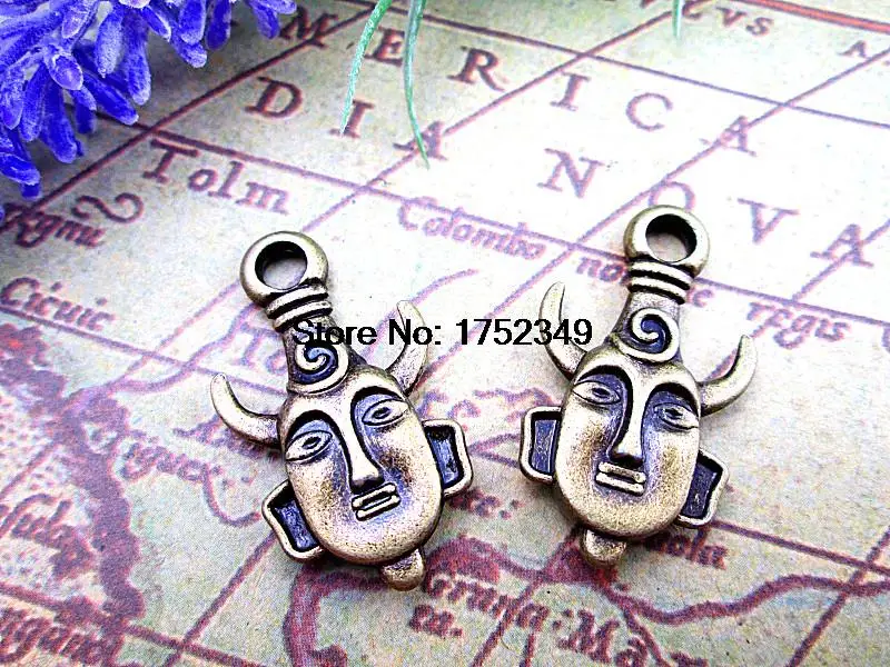 5pcs-- Antique  bronze tone Heavy Mysterious Horn Man Mask Supernatural Dean Charm Pendant 2 sided 21x36mm