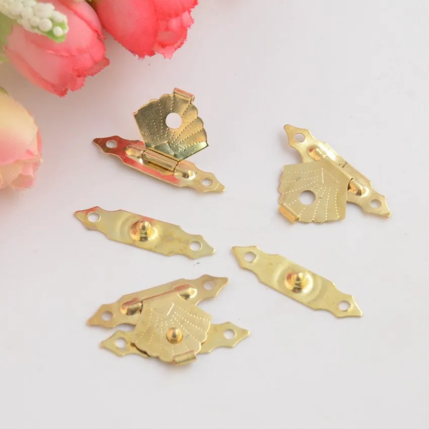 Free Shipping 50 Sets Golden Metal Hook Box Latches Clasp Bag Box Lock Purse Lock 29x18mm J3085