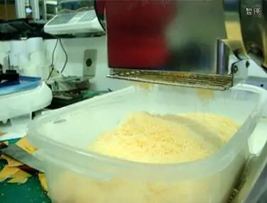 Râpe à fromage commerciale électrique en acier inoxydable, pour trancher gros morceaux