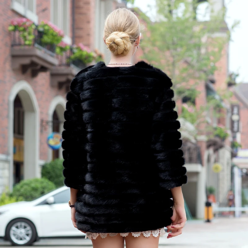 2020 Hot Selling Models In Autumn and Winter Mink Coat Women\'s Natural Striped Black Leather Coat Fur Coat 70 cm Ms.