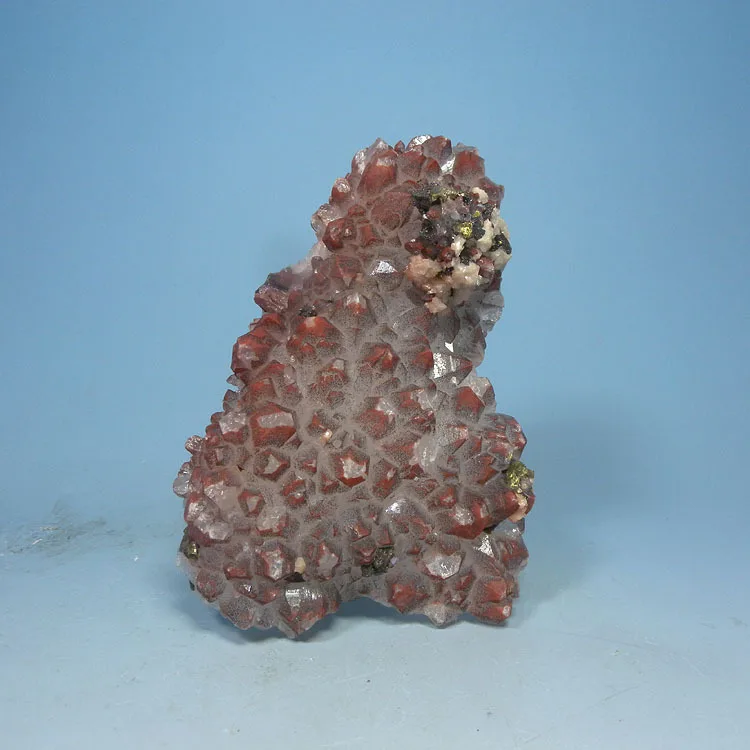 

Natural mineral mica crystal red crystal chalcopyrite symbiotic mineral specimens teaching specimens Kistler collection