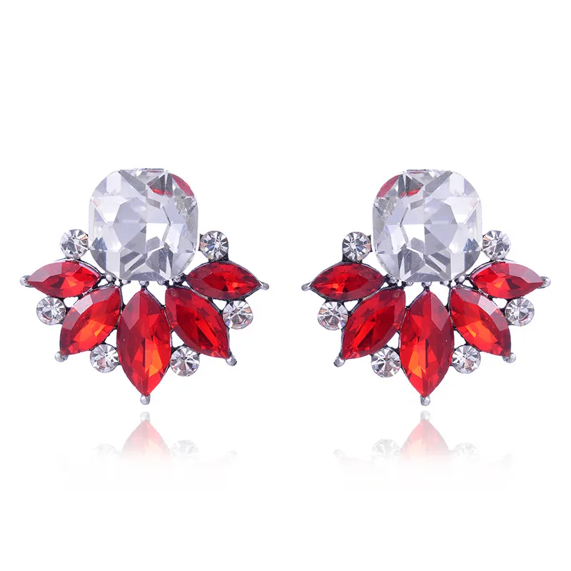 LUBOV Beautiful Multiple Colors Crystal Flower Stud Earrings Rhinestone Colorful Crystal Piercing Earrings Women Christmas Party