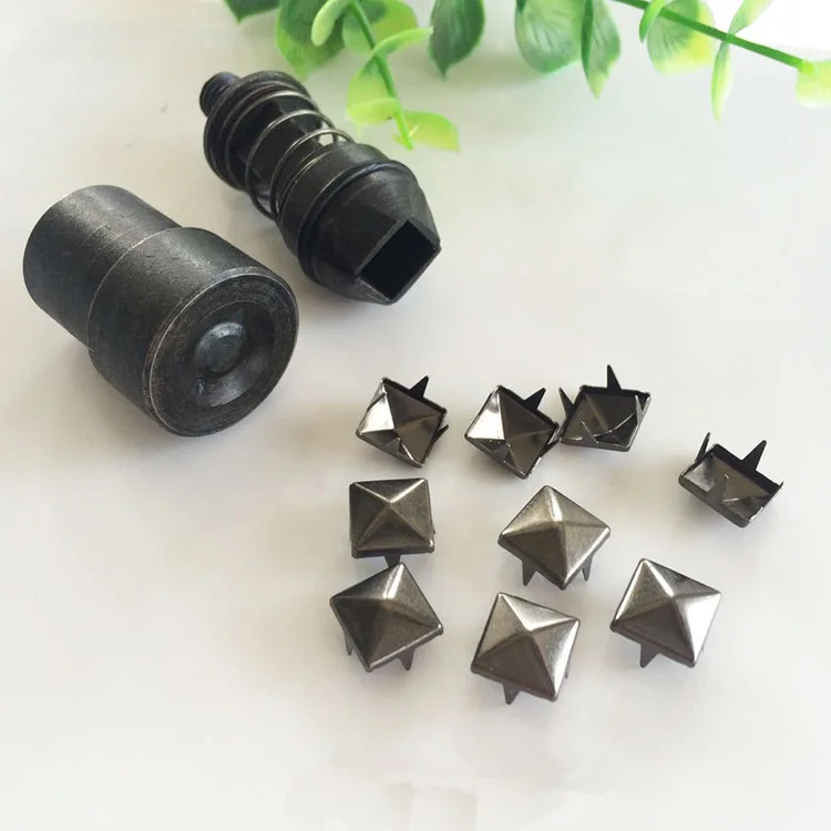Metall Messing Material Pyramide Punk Spike Niet Nieten Nieten mit spitzen Zinken Matrizen Form werkzeug für Leder Handwerk DIY Taschen Kleider gürtel – Detail 5