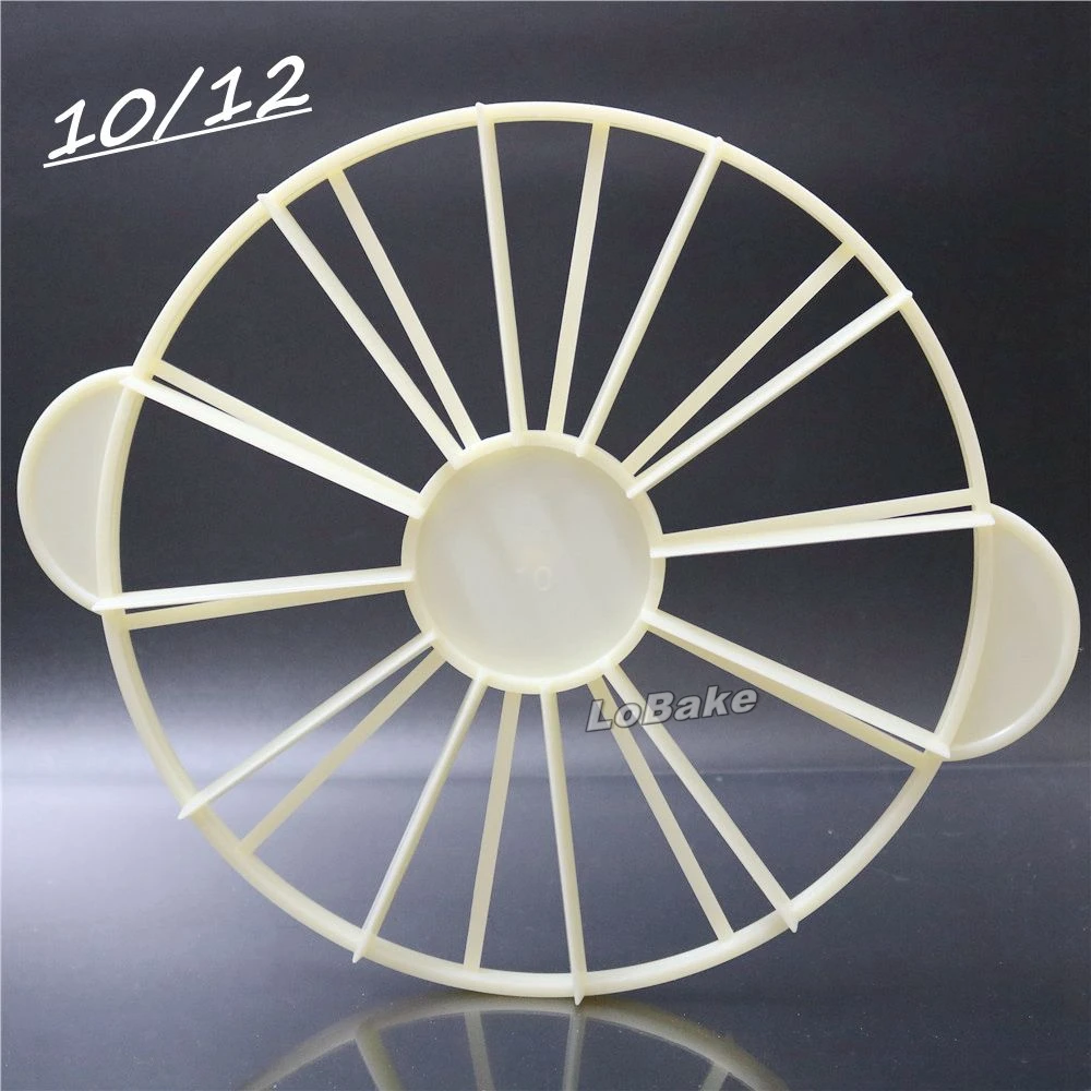 New arrivals white color 10/12 pieces equal portions cake dividers bread slicer birthday cakes cutter easy control for bakeware