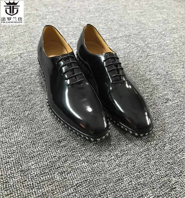 FR.LANCELOT New arrival point toe real leather shoes men dress shoes lace up casual shoes men wedding shoesspike stud flats 2019