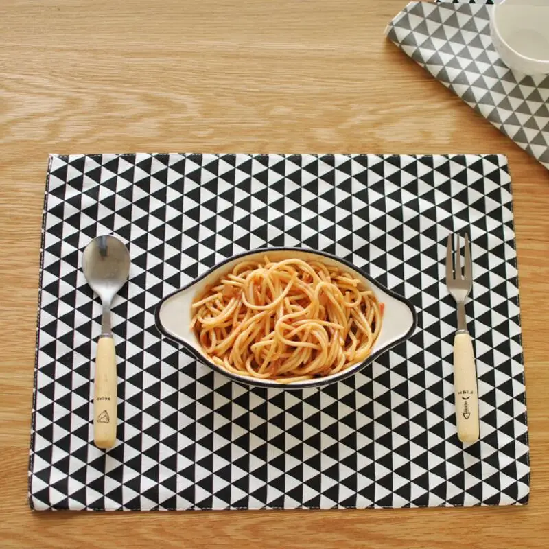 4pcs Upscale triangular geometric pattern cloth placemat table mat Western pad Placemats thick mat slip-resistant pad Tea cloth