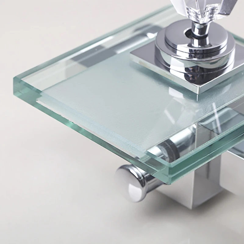 Imagem -04 - Kit de Torneira Cascata para Banheira Conjunto de Torneira Ducha e Misturadores de Vidro com Regulação de Diamante para Fixação na Parede