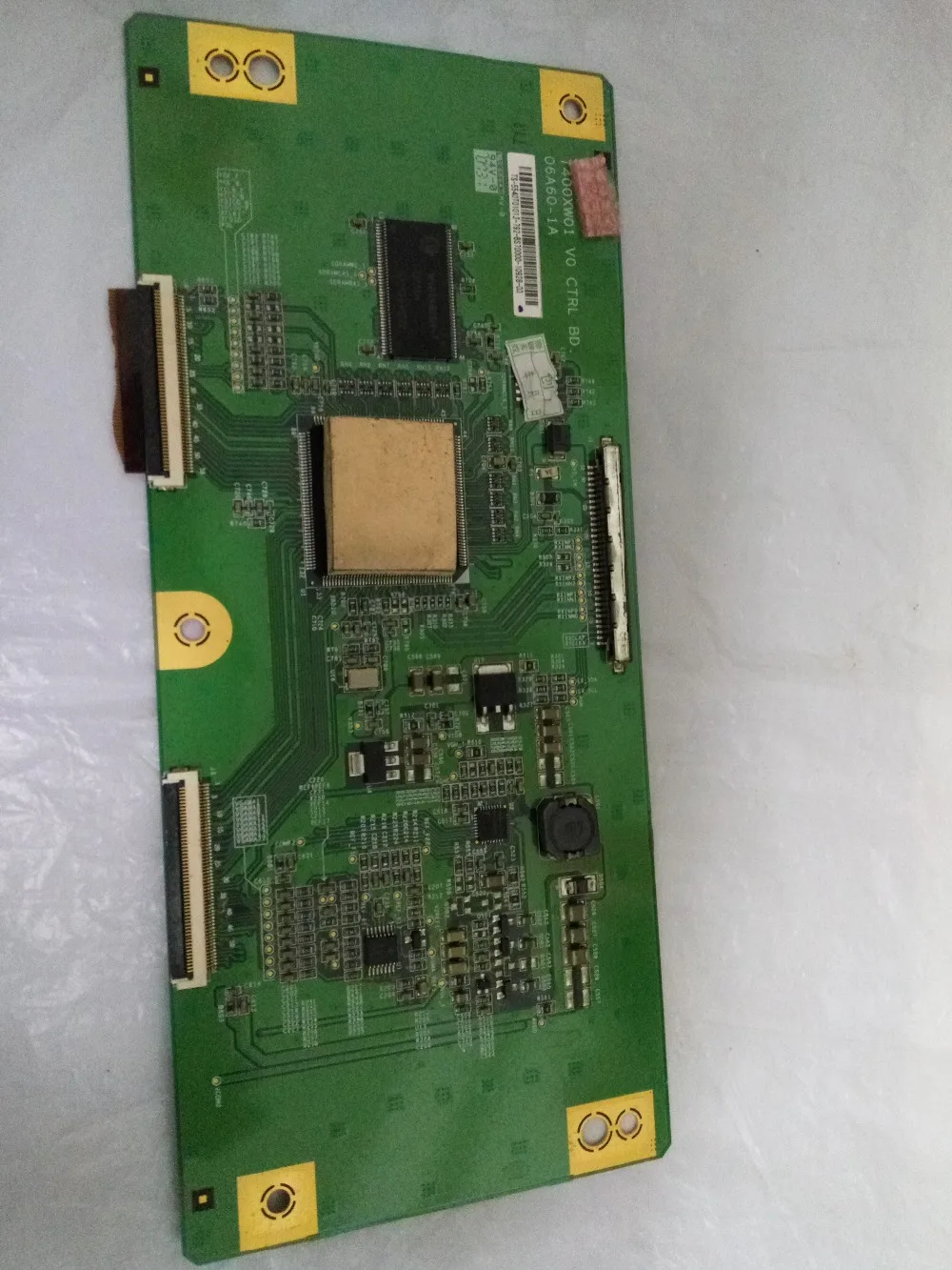 

T400XW01 V0 06A60-1A for LA40S81B R81B T-CON board price differences