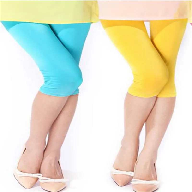 New Soft Solid Candy Color Women Summer Leggings High Stretched High Quality Fitness Clothing Cropped Trousers Women Accessory