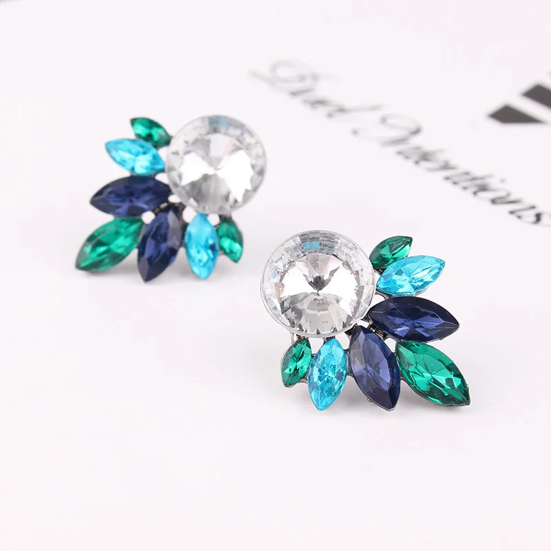  Big Round Rhinestone Inlaid Silver Color Metal Stud Earrings 13 Colors Crystal Leaves Piercing Earrings Women Jewelry Gift