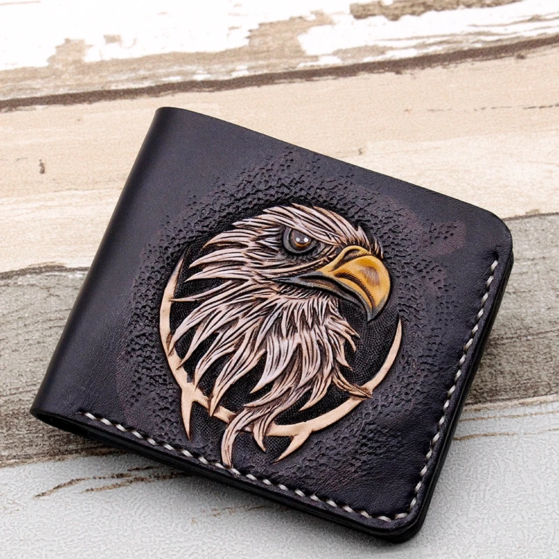 

Hand-made Short Carving Eagle Wallets Purses Men Vegetable Tanned Leather Wallet Card Holder Souvenir Gift Customization