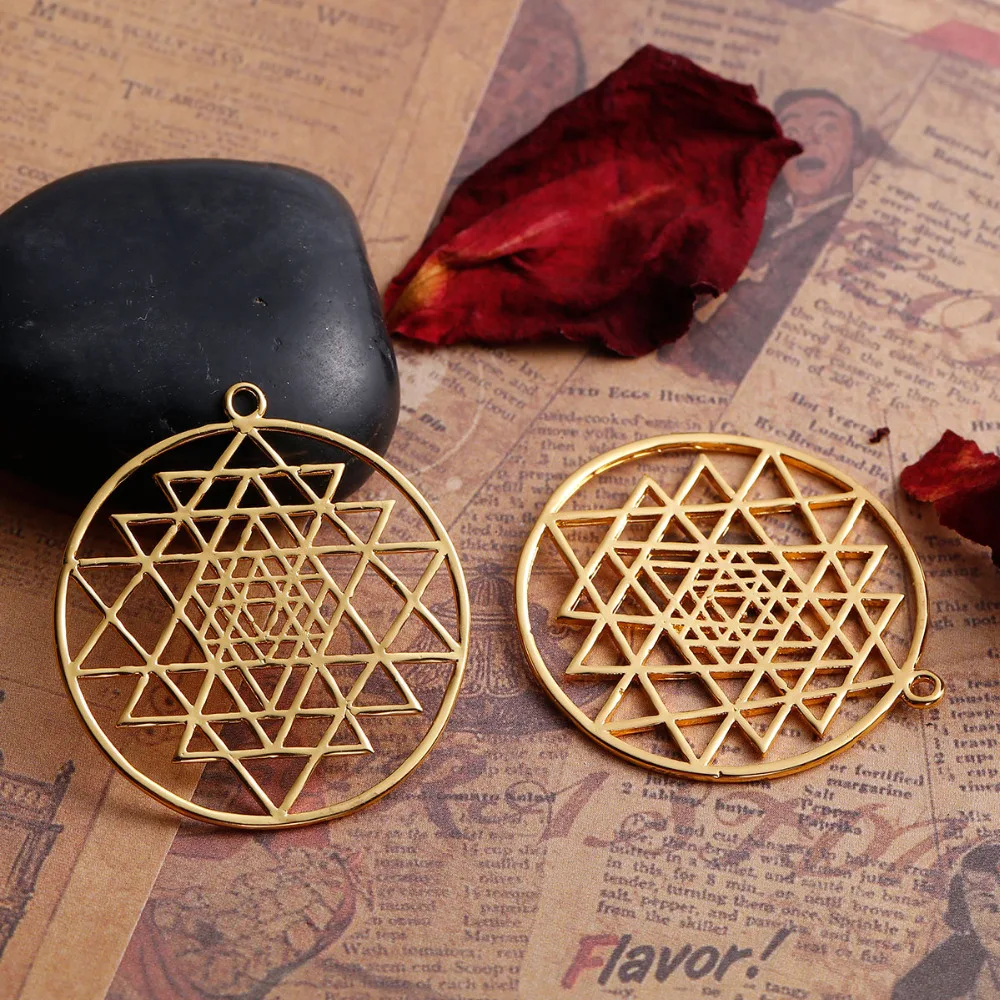 8Seasons Copper Sri Yantra Meditation Pendants Round Gold Color Hollow Charms DIY Making Necklace Earrings Women Jewelry,1-5PC