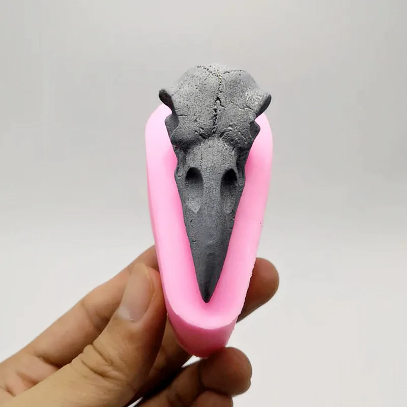 Small crow skull silicone mold diy making gypsum resin model fondant ice chocolate cake decorating tools