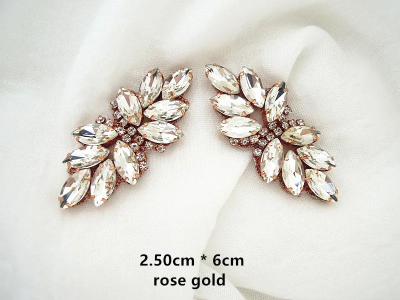 (100PCS) Wholesale customized bow shape crystal rhinestone applique accessories iron on for dresses WDD0830