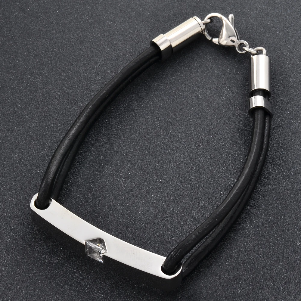 

Wholesale Genuine Leather Band &Stainless Steel Cremation Urn Charm Bracelet Cremation Jewlery for Ashes Charm Bangle