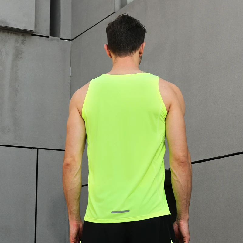 Men Running Vest Summer Mesh Tank Outdoor Gym Sleeveless XS-3XL 2021 Loose Sport Top Reflective New Workout Training Man Singlet