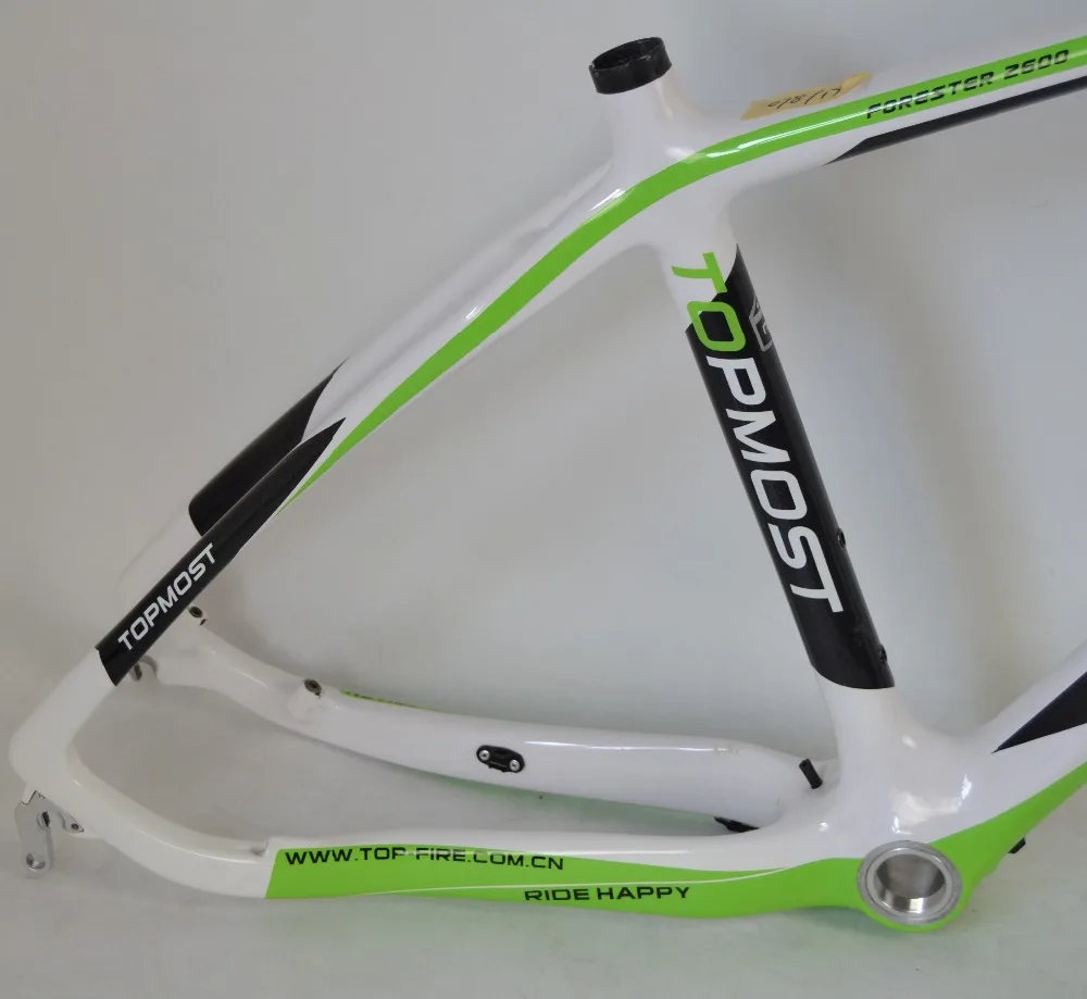 Chinese carbon mtb frame 26er mountain bicycle frame with free water bottle cage FM-M678