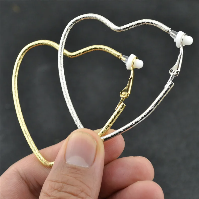 Earrings Without Ear Holes To Wear Do Not Remove The Cushion Silver Gold Heart Plating Frosting Lovely Ladies Earrings for Women