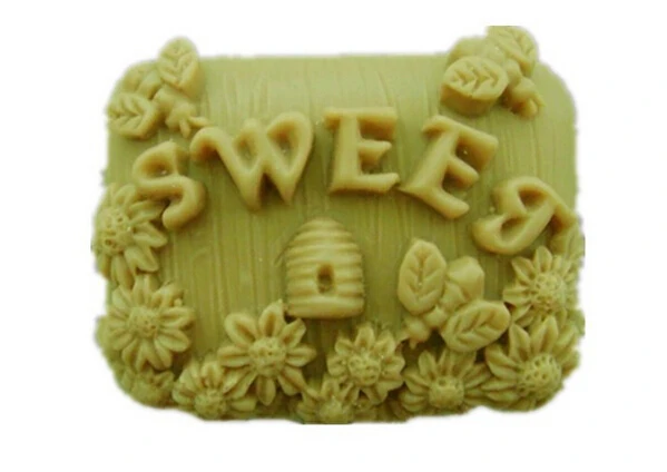 

Bees /Honeycomb modelling 3D soap mold Cake decoration mold Cake mold manual Handmade soap mold candle
