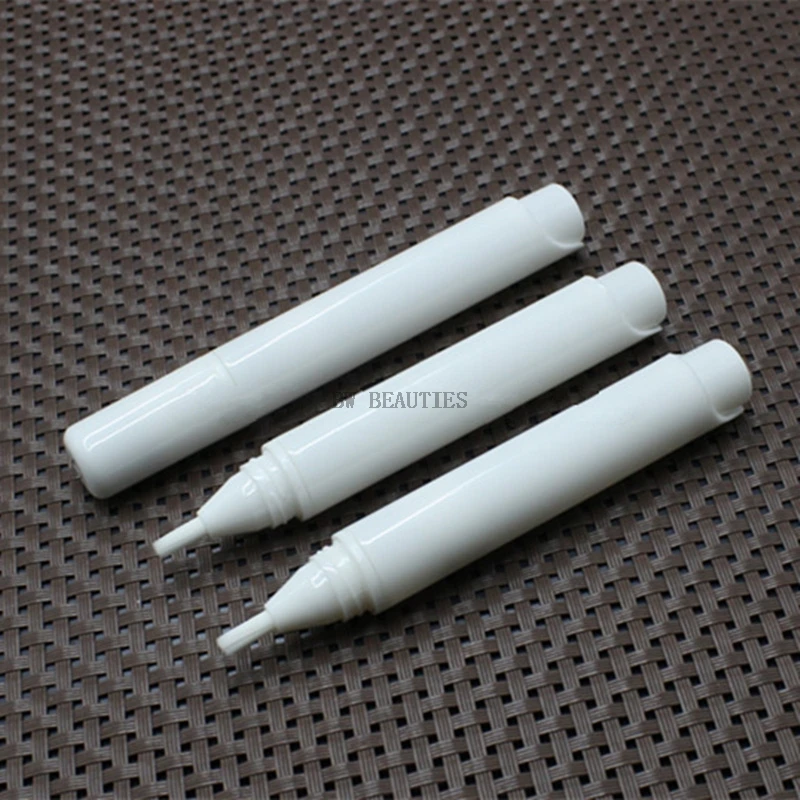 100Pcs/Lot 5ML Black white Plastic Empty Nail Oil Pen Style Bottle with Brush for Nail Polish Makeup Pen