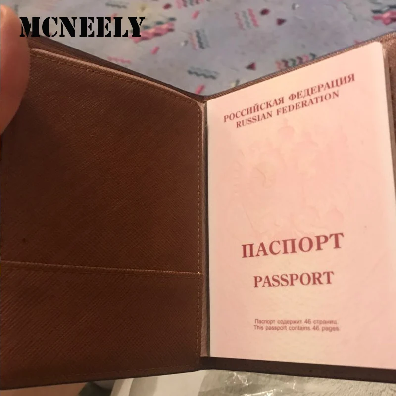 Funda de pasaporte con patrón de nube para mujer, accesorios de viaje, Protector de pasaporte de PU con Soporte para tarjeta de identificación bancaria, estuche para regalos para niños y mujeres