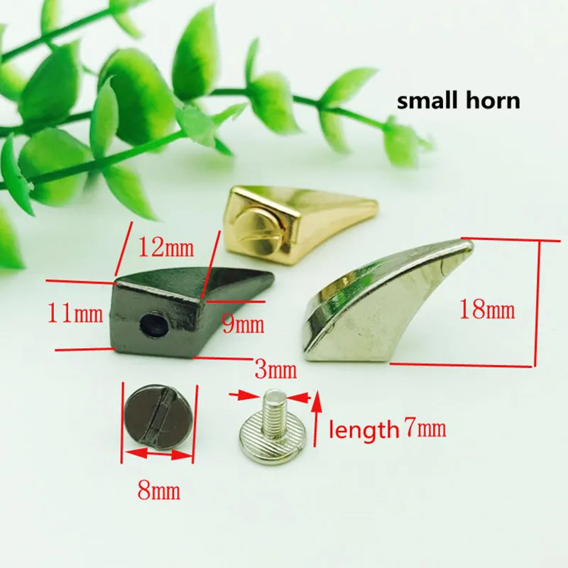 6Pcs color Horn screw rivet hat DIY Craft Cool Punk Garment Rivets For Clothes Bag Shoes Leather DIY Handcraft