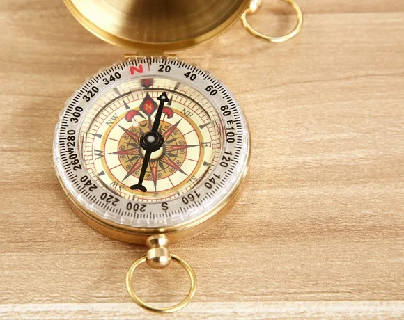 0 Flip compass compass needle outdoor multi-function metal compass with luminous pocket watch type