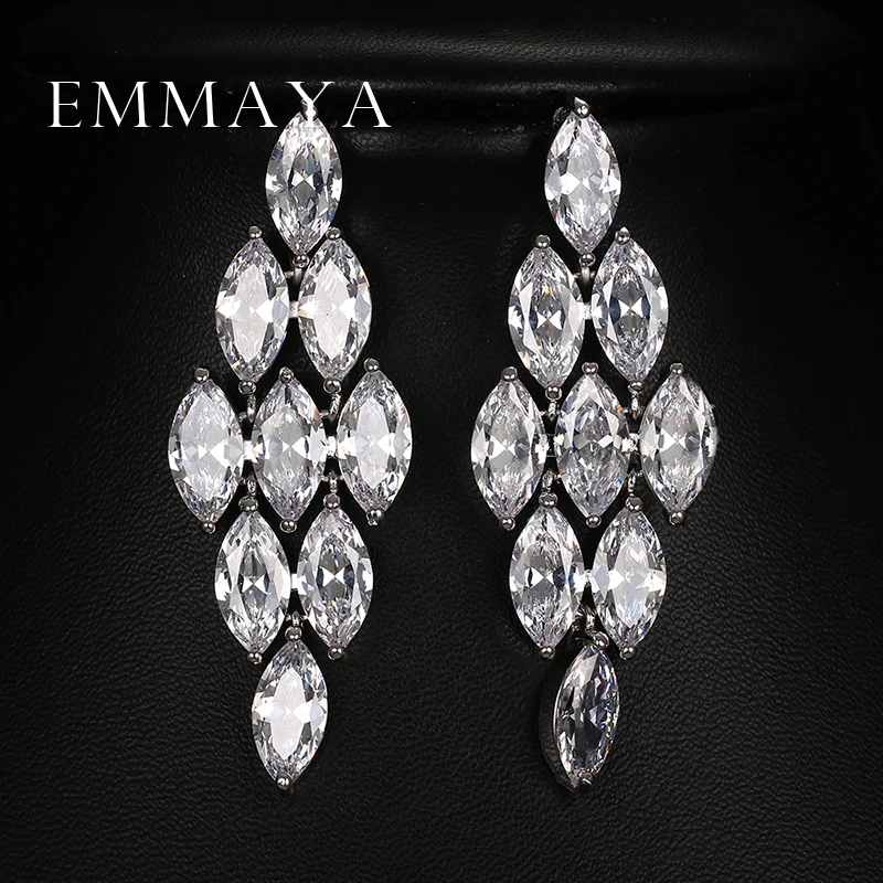 Emmaya New Year Gifts Fashion Luxury Earring Full Shiny Transparent Rhinestone Crystal Drop Earrings for Women Jewelry