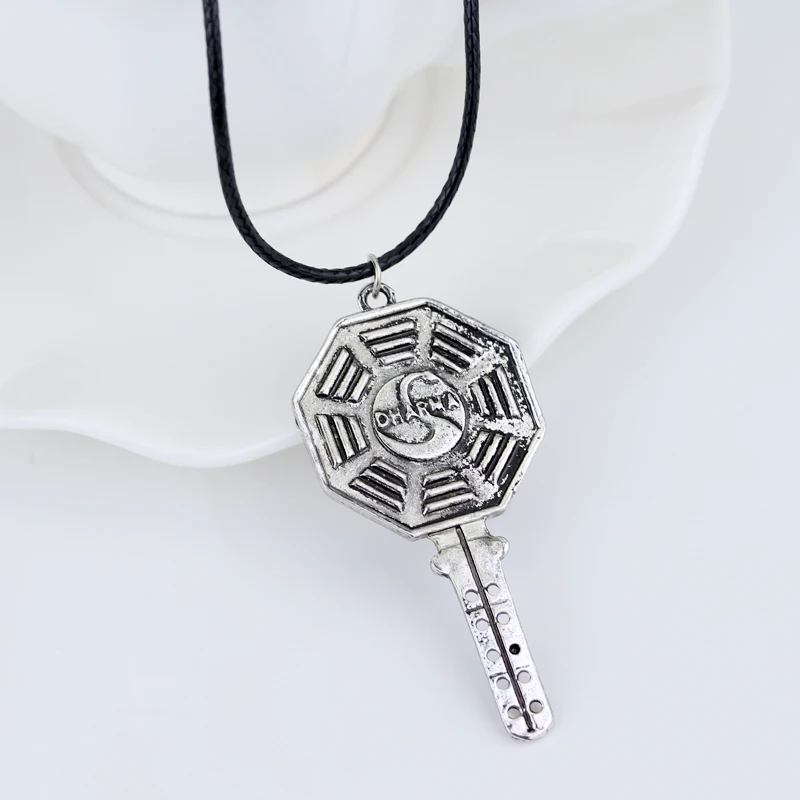 dongsheng Octagon Key Pendant Necklace Lost The Dharma Station Swan Charm Rope Chain Necklace For Men Women Gifts