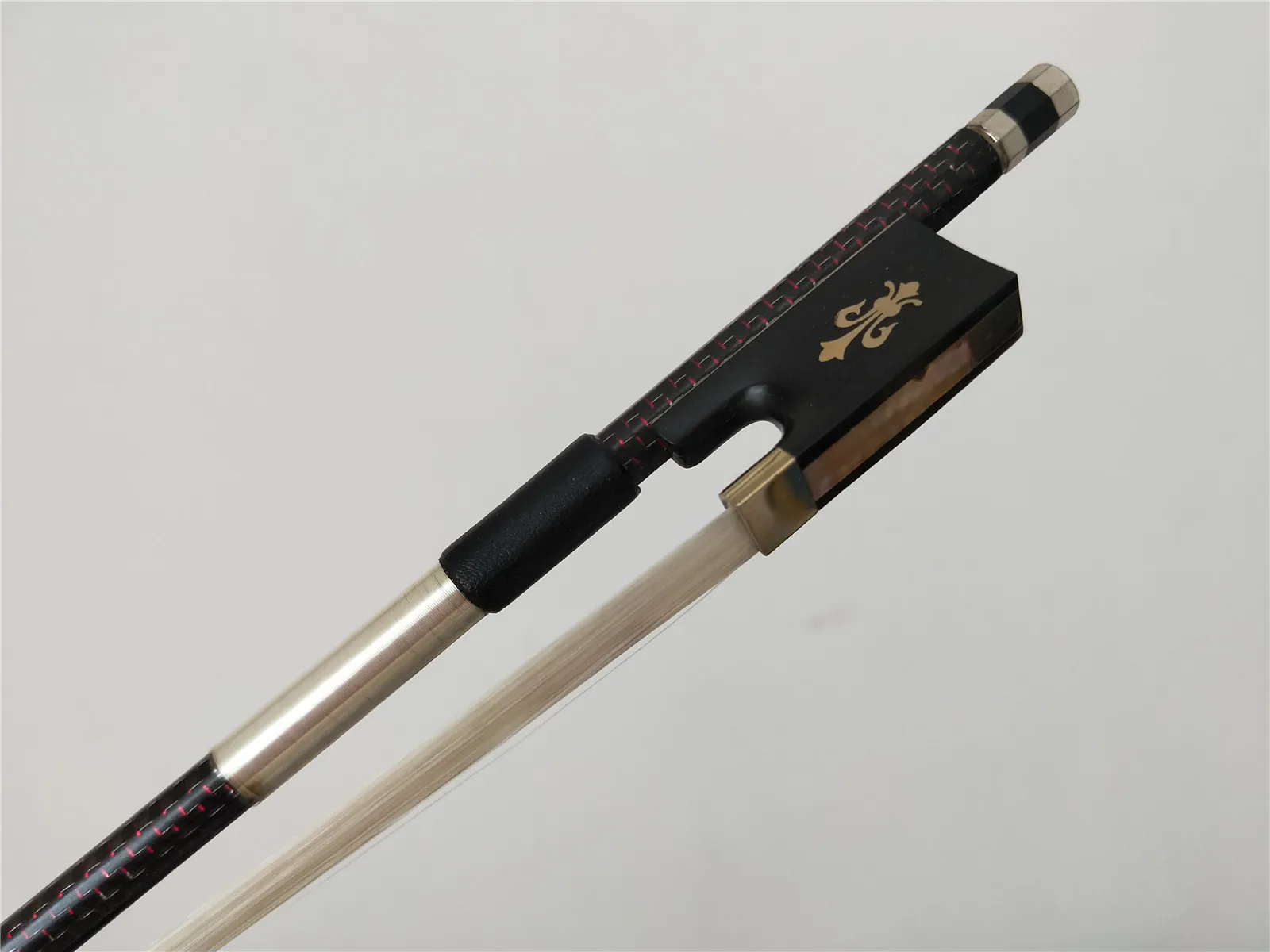 1 PC Quality Carbon Fiber Violin Bow 4/4 Ebony Frog Different types with White Bow Hair Cooper amounted