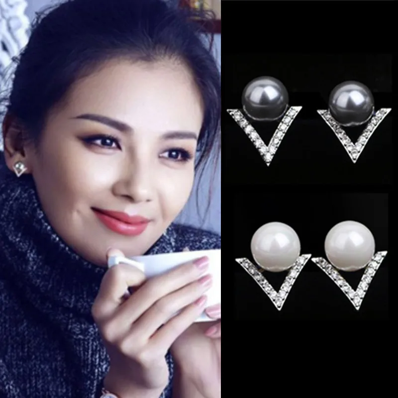 New Women Pearl Stud Earrings Elegant Crystal Triangle Earring for Ladies Wedding Ear Jewelry Brincos boucle d\'oreille Bijoux