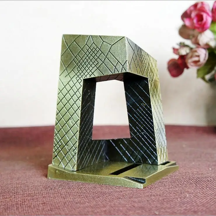 

World Famous Architectural Bronze Crafts China Beijing CCTV Tower Model Building Metal Model For Home Decor Souvenir Gift