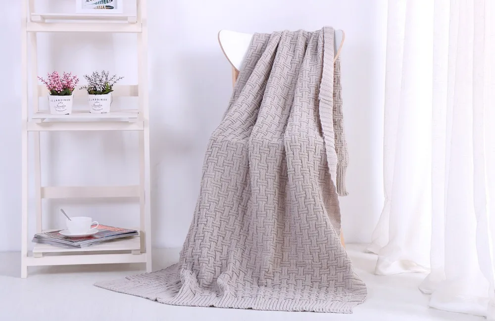 

solid Knitted Casual Nap Blanket Creative Soft Sleeping Bed Handmade Crochet Anti-Pilling Portable Travel Blankets free