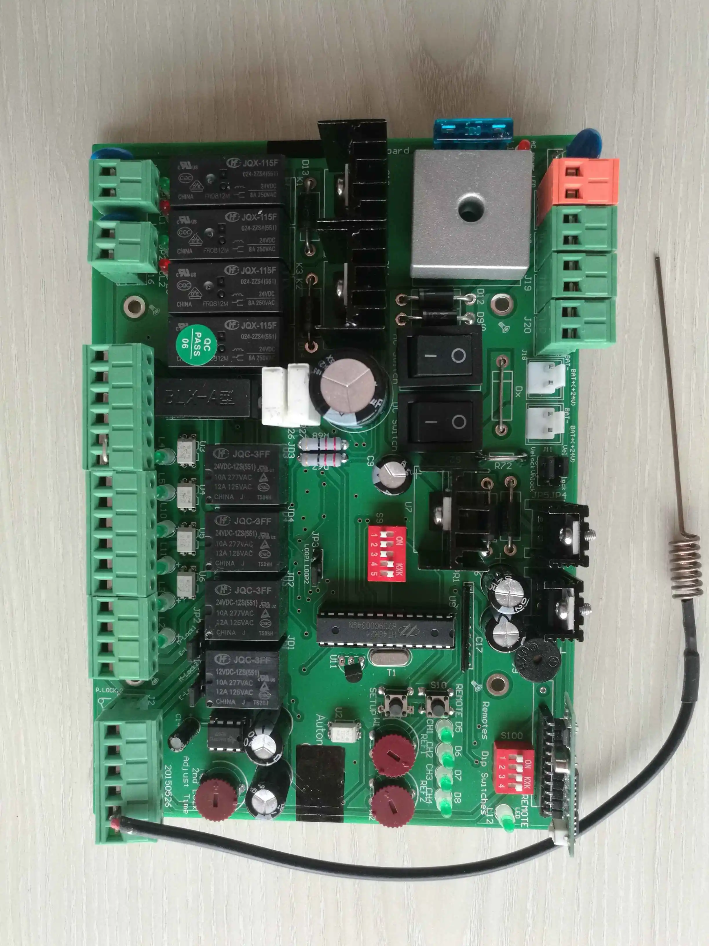 スイングゲート用のリモートコントロールコントローラー,固定コード,2つのドア,433.93MHz