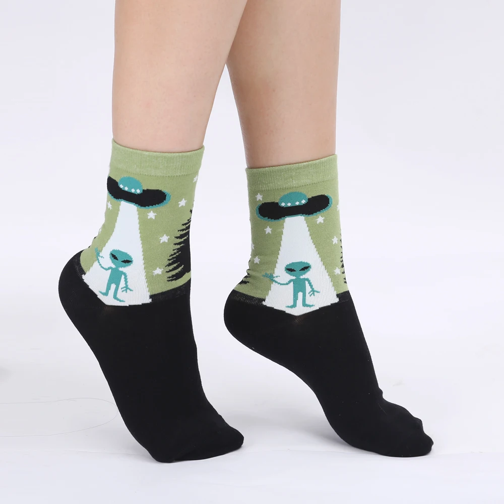 Modeager Brand Cartoon Cute Novelty UFO Alien Female Women Socks 75% Combed Cotton high quality Women Funny Socks