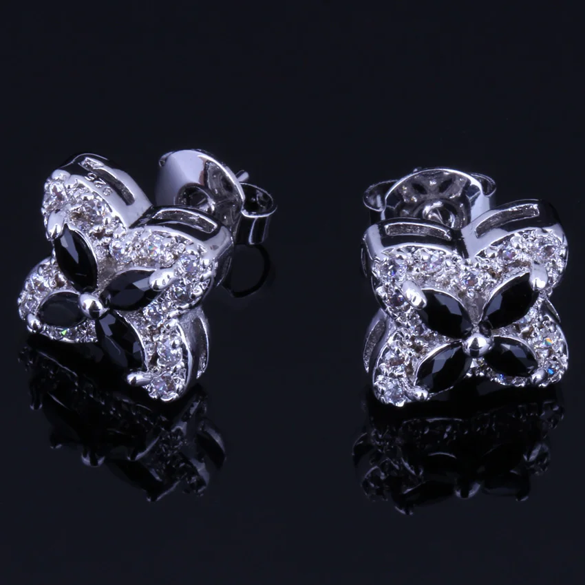 

Elegant Star Black Cubic Zirconia White CZ Silver Plated Stud Earrings V0179
