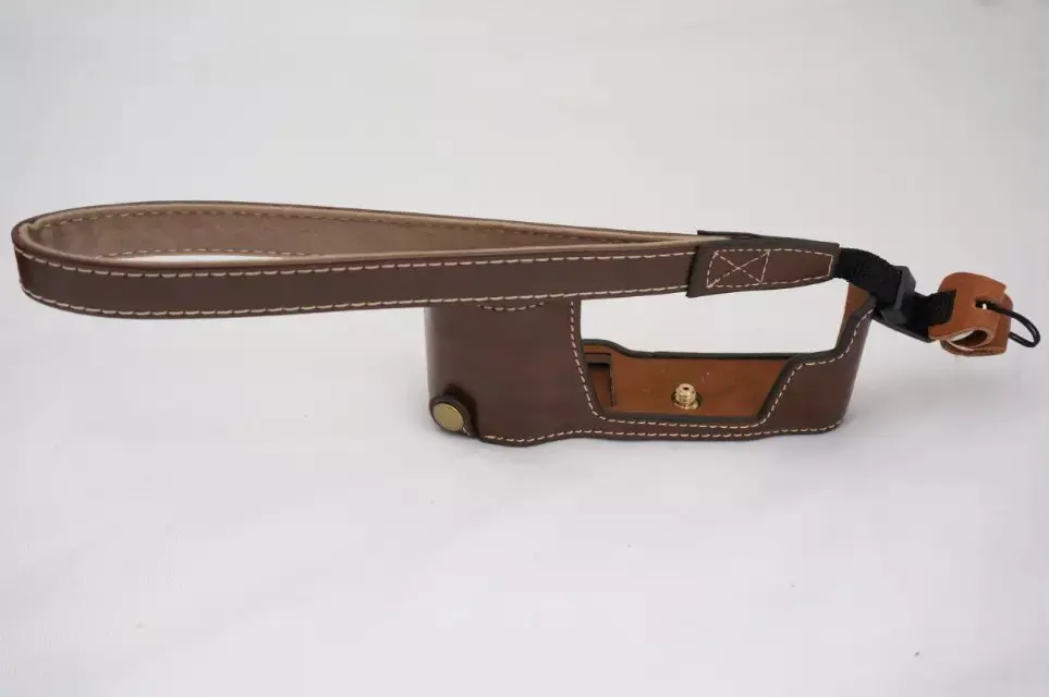 New Camera Case Bag for Olympus EM10 II EM10-II EM10 Mark 2 PU Leather Half Body Cover with Open battery + Camera Wrist Strap